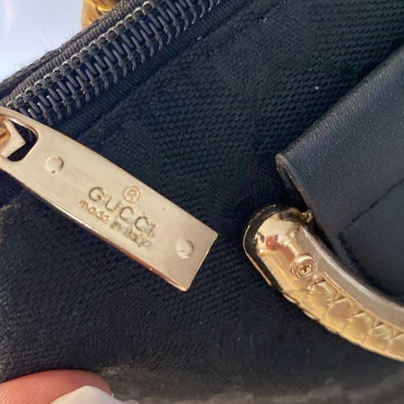 A small bag looks like Gucci - Picture 7 of 10